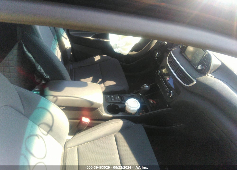 2021 HYUNDAI TUCSON SE VIN: KM8J2CA47MU374763