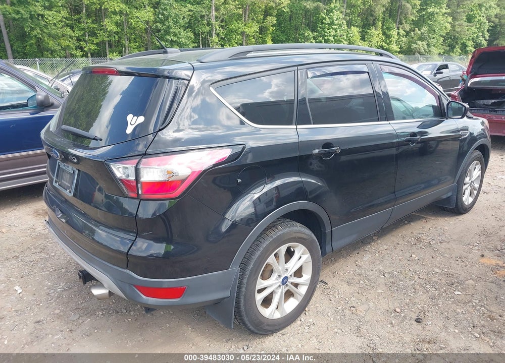 2018 FORD ESCAPE SE VIN: 1FMCU9GD1JUB05571