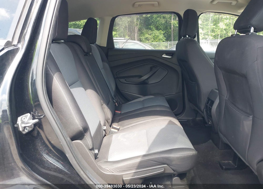 2018 FORD ESCAPE SE VIN: 1FMCU9GD1JUB05571