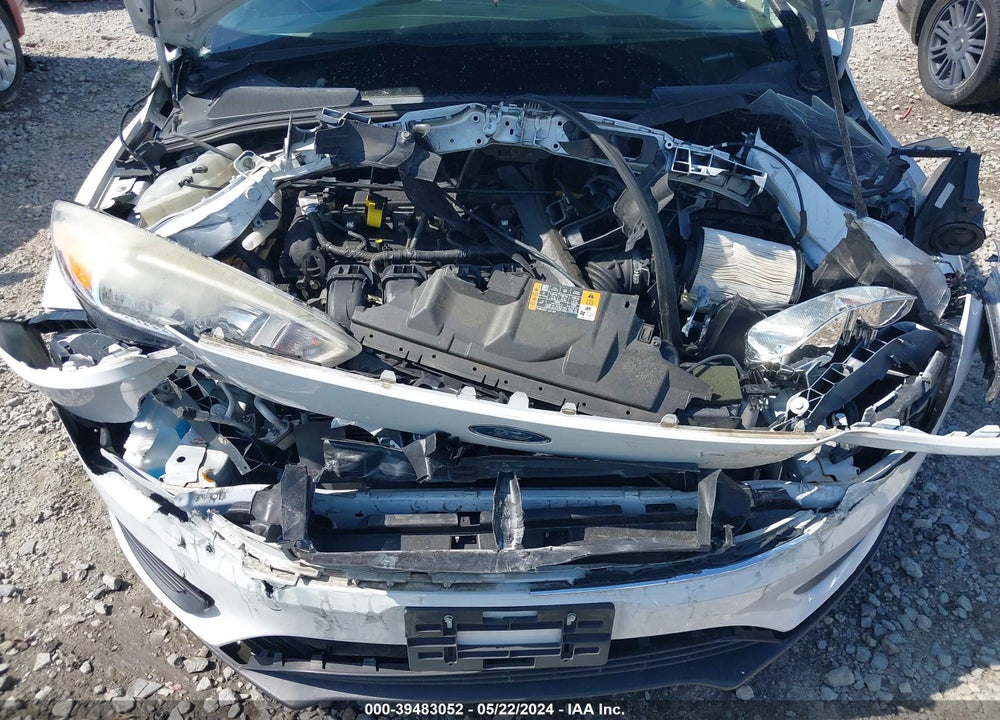 2016 FORD FOCUS SE VIN: 1FADP3K21GL222459