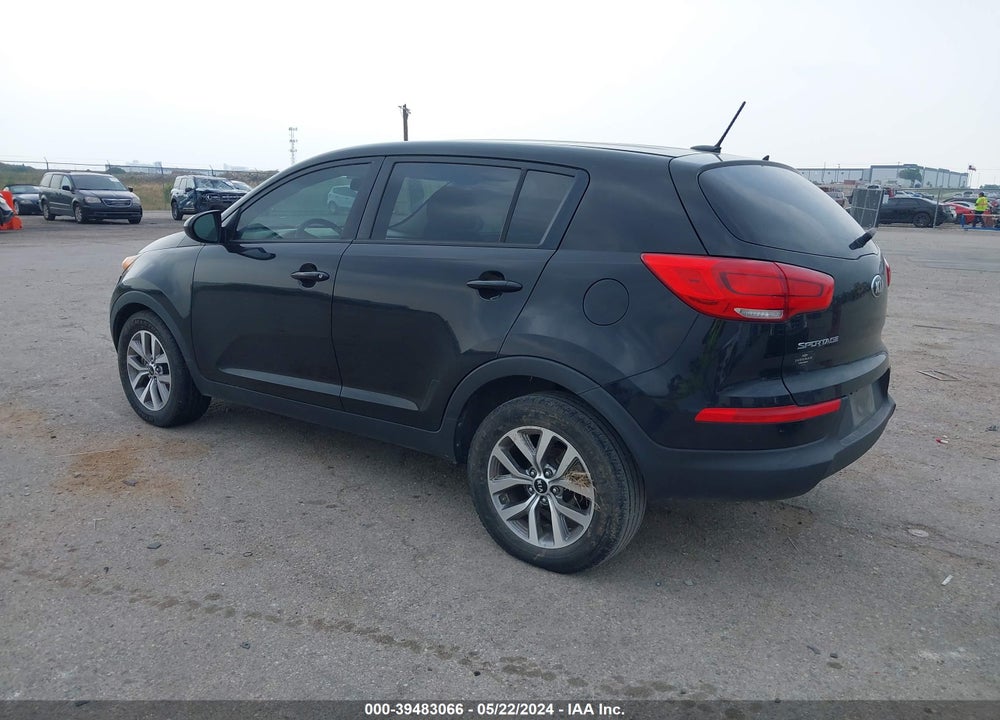 2016 KIA SPORTAGE LX VIN: KNDPB3AC0G7821491