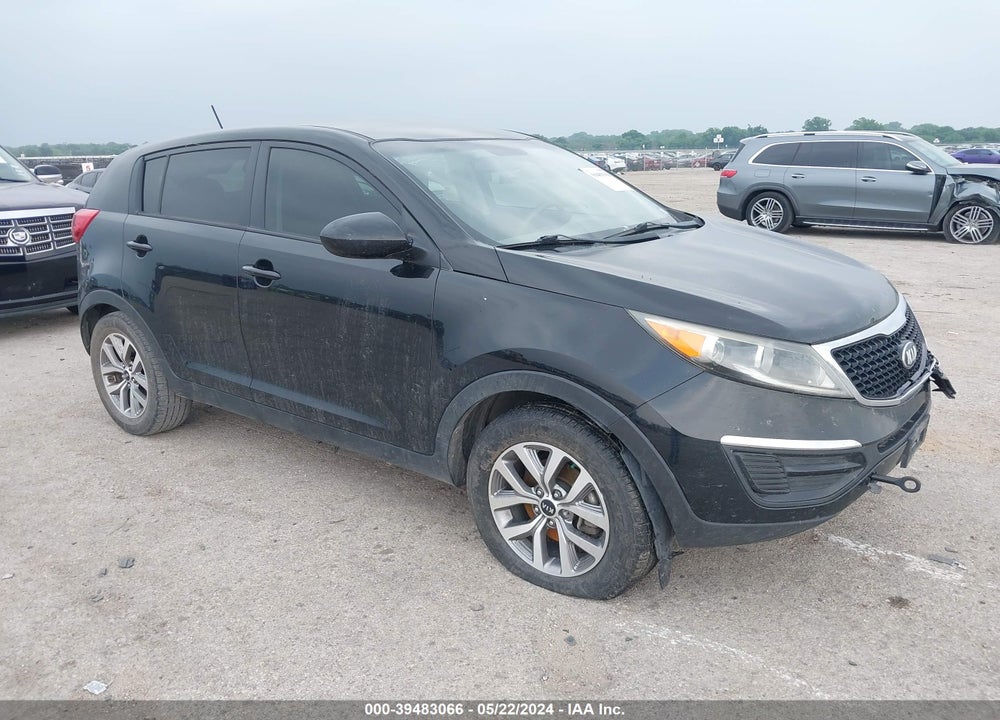 2016 KIA SPORTAGE LX VIN: KNDPB3AC0G7821491