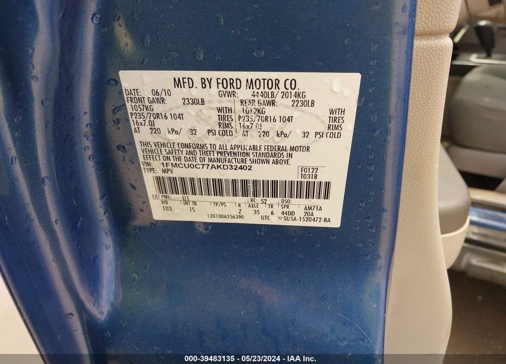 2010 FORD ESCAPE XLS VIN: 1FMCU0C77AKD32402