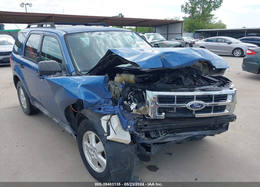 2010 FORD ESCAPE XLS VIN: 1FMCU0C77AKD32402