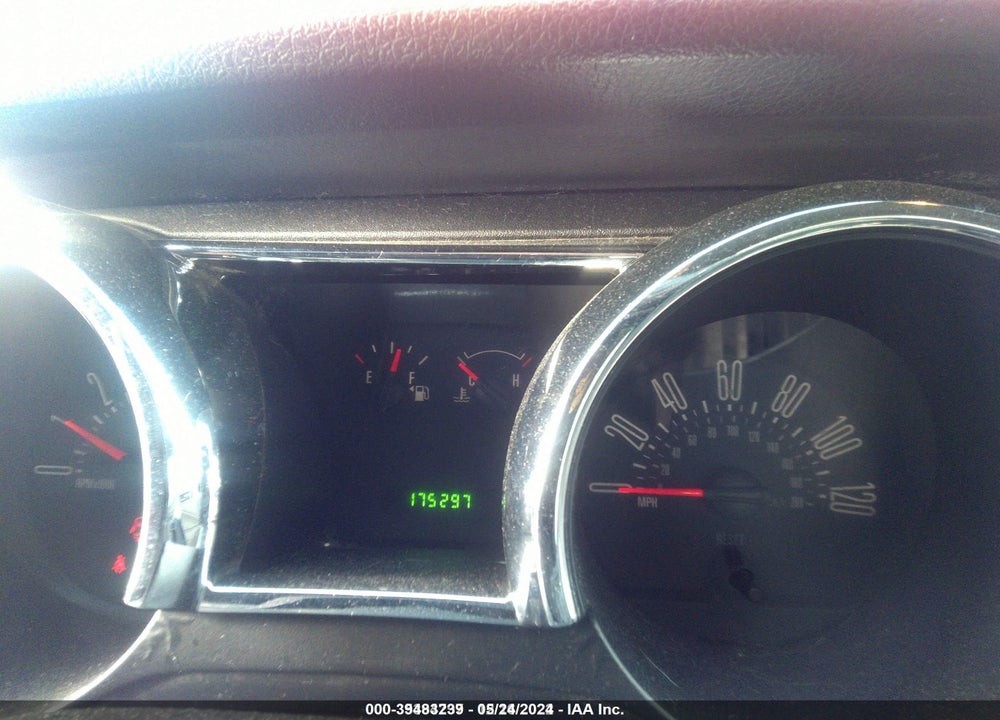 2007 FORD MUSTANG VIN: 1ZVFT80N575296073
