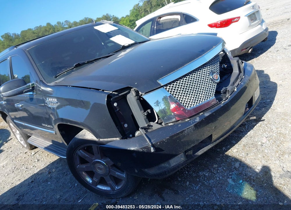 2010 CADILLAC ESCALADE LUXURY VIN: 1GYUKBEF6AR153588