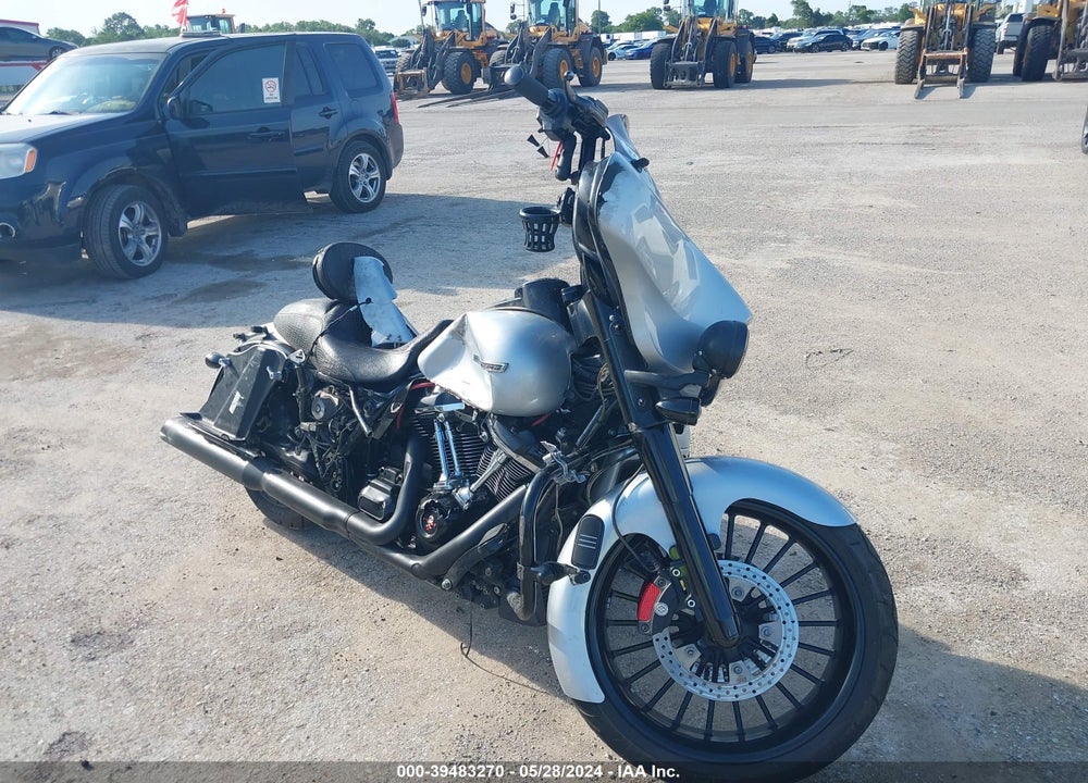 2019 HARLEY-DAVIDSON FLHXS VIN: 1HD1KRP17KB658504