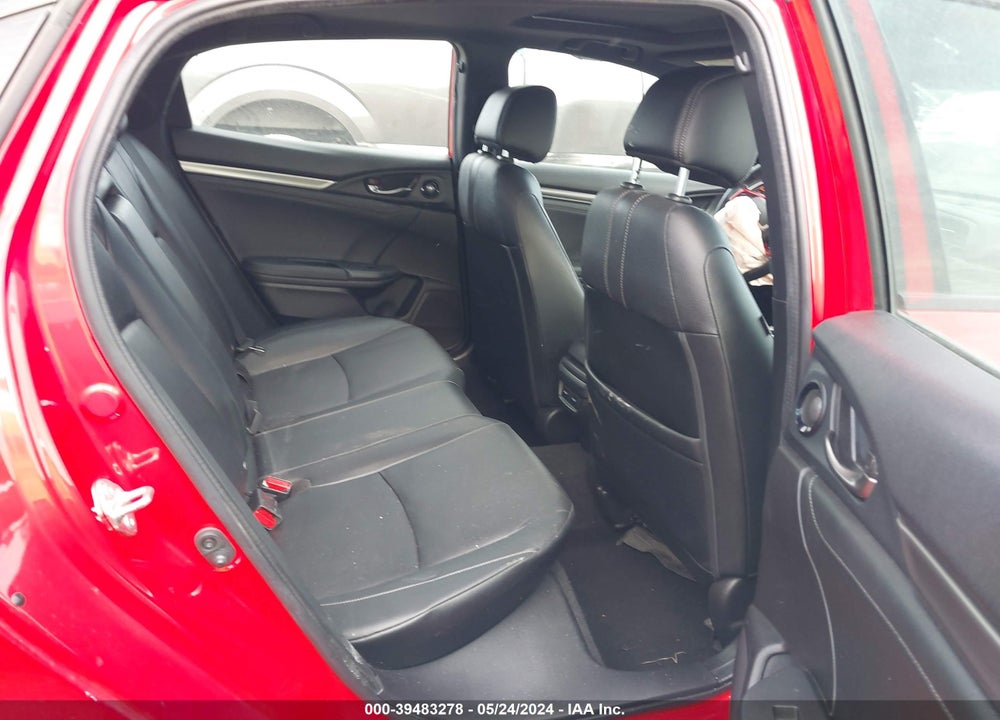 2018 HONDA CIVIC SPORT TOURING VIN: SHHFK7H98JU408876
