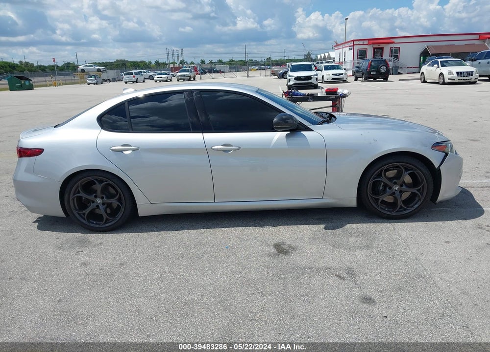 2019 ALFA ROMEO GIULIA SPORT RWD VIN: ZARFAMAN1K7606304