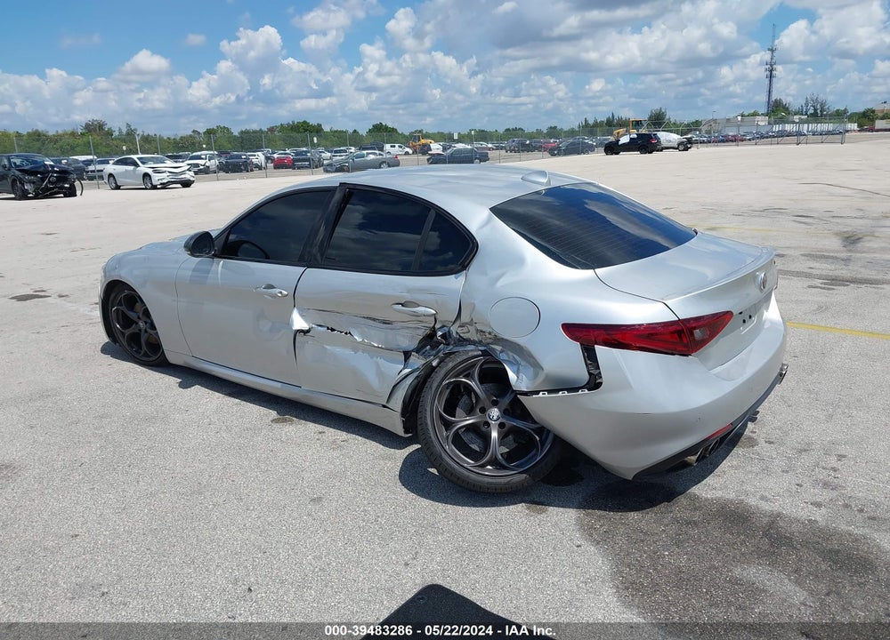 2019 ALFA ROMEO GIULIA SPORT RWD VIN: ZARFAMAN1K7606304