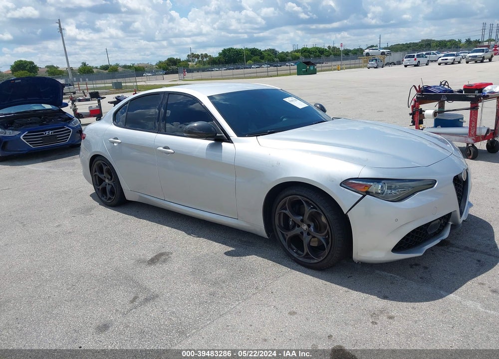 2019 ALFA ROMEO GIULIA SPORT RWD VIN: ZARFAMAN1K7606304