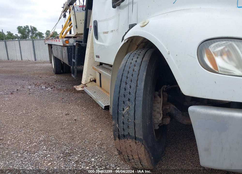 2007 FREIGHTLINER M2 106 MEDIUM DUTY VIN: 1FVACWCT97DY90042