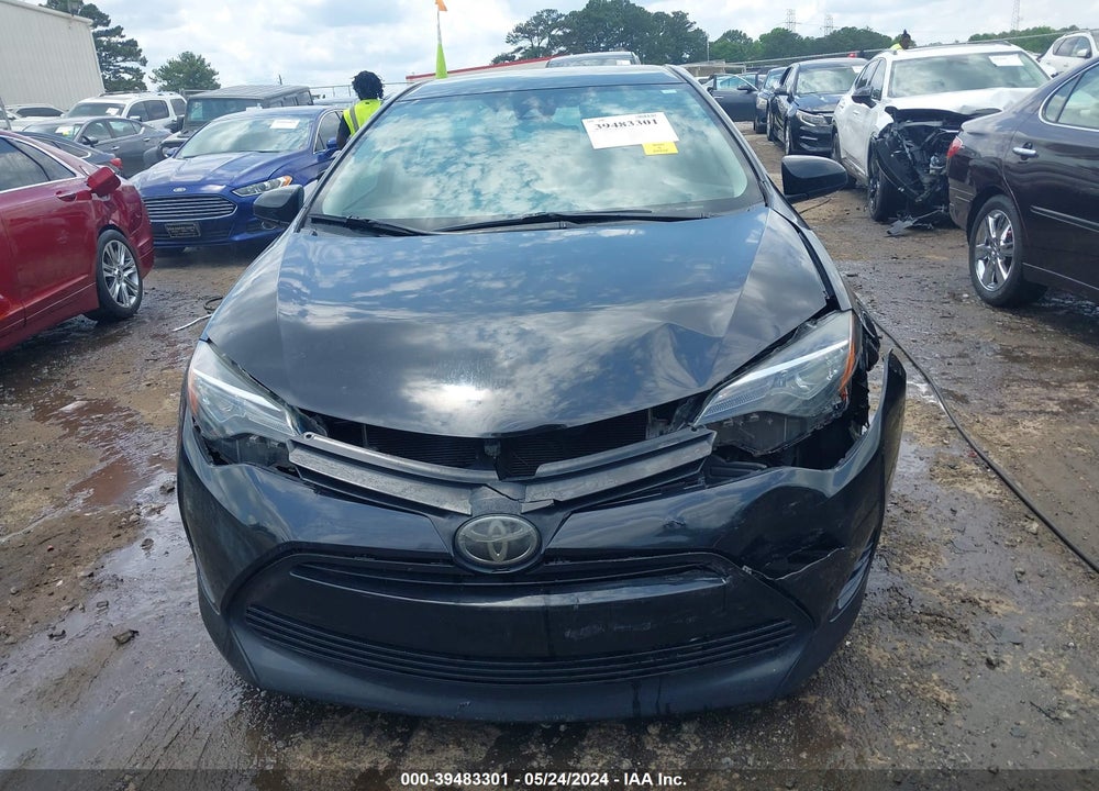 2019 TOYOTA COROLLA LE VIN: 2T1BURHE3KC147536