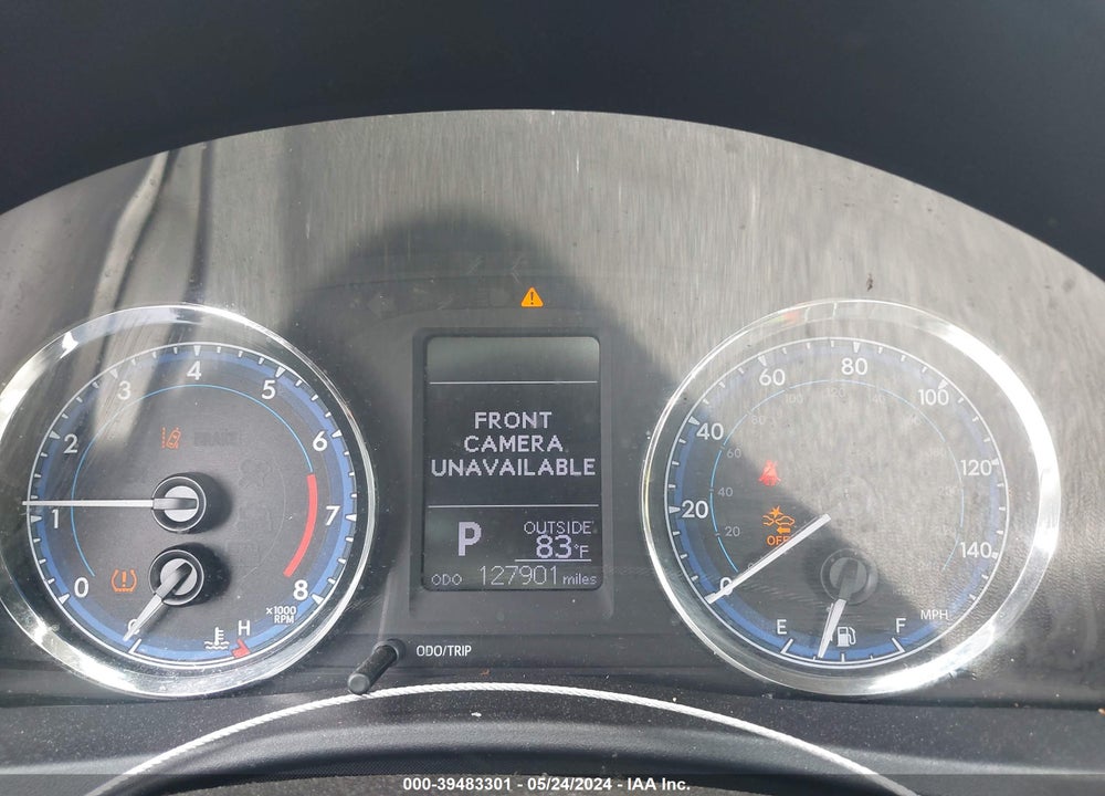 2019 TOYOTA COROLLA LE VIN: 2T1BURHE3KC147536