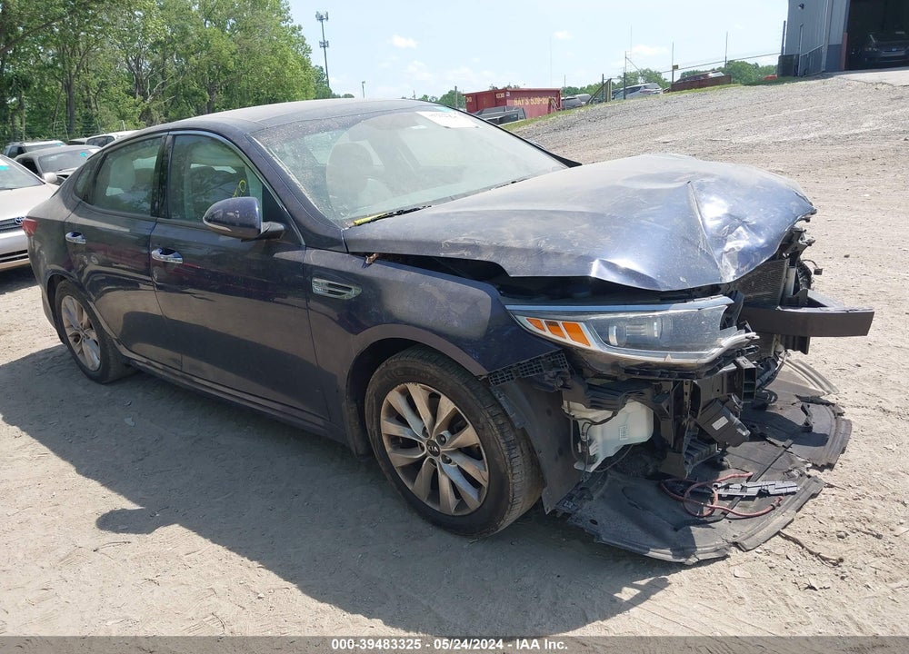 2018 KIA OPTIMA EX VIN: 5XXGU4L37JG188628