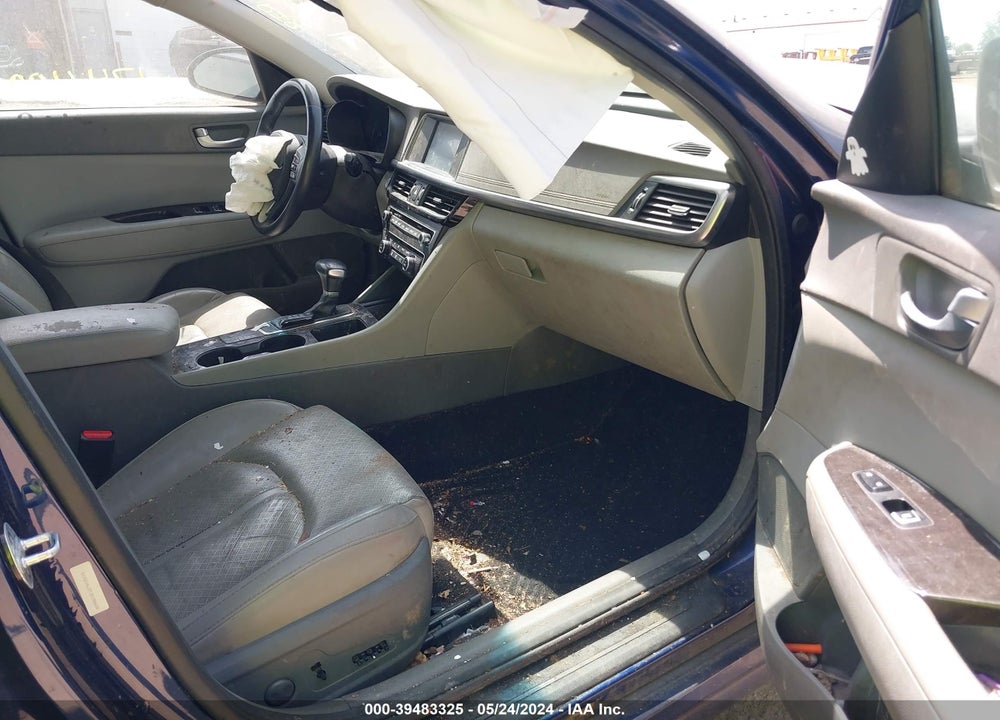 2018 KIA OPTIMA EX VIN: 5XXGU4L37JG188628
