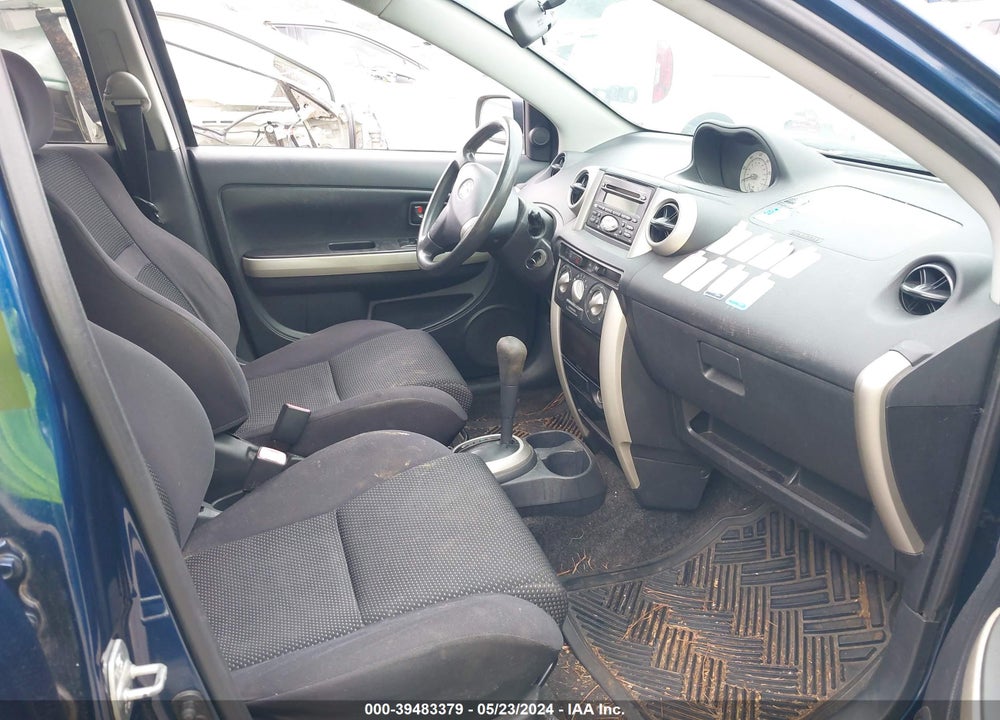 2005 SCION XA VIN: JTKKT624950095080