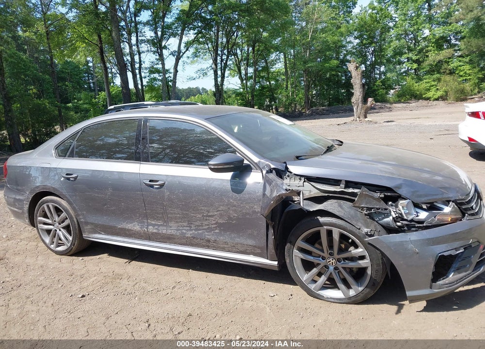 2018 VOLKSWAGEN PASSAT 2.0T R-LINE/2.0T S VIN: 1VWAA7A38JC023462