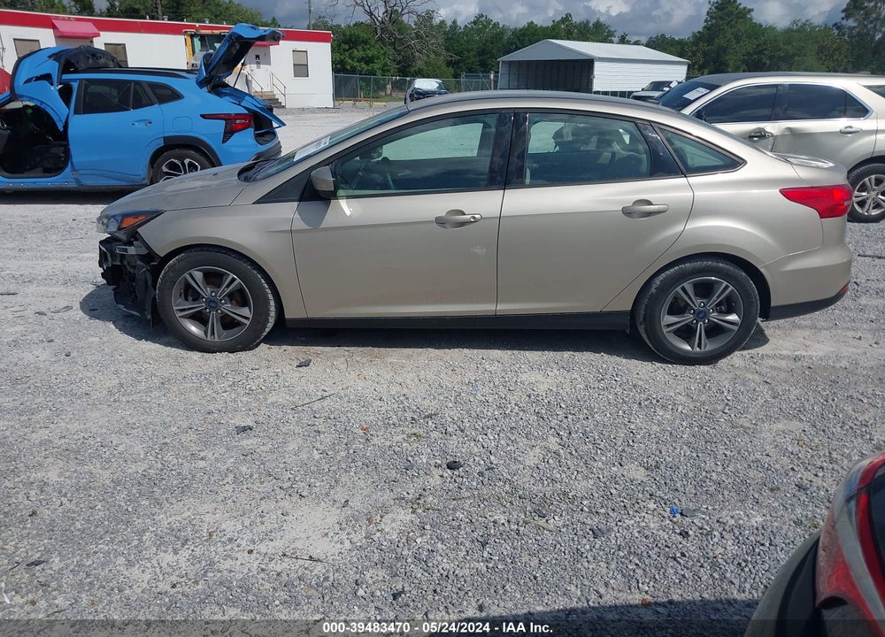 2018 FORD FOCUS SE VIN: 1FADP3FE6JL228155