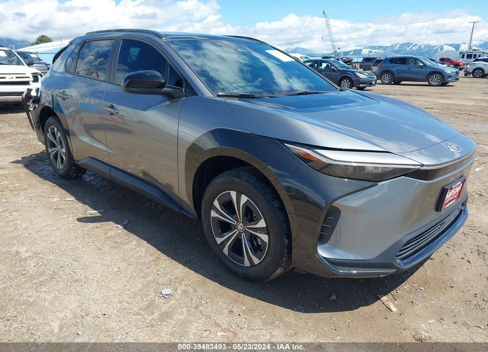 2024 TOYOTA BZ4X XLE VIN: JTMABACAXRA049027