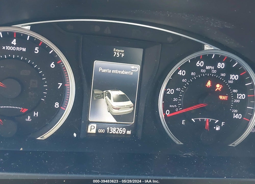 2015 TOYOTA CAMRY SE VIN: 4T1BF1FK6FU083825