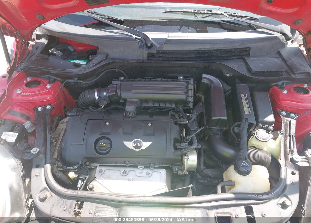 2008 MINI COOPER VIN: WMWMF33578TT60821
