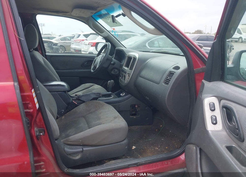 2005 FORD ESCAPE HYBRID VIN: 1FMCU95H55KB21392