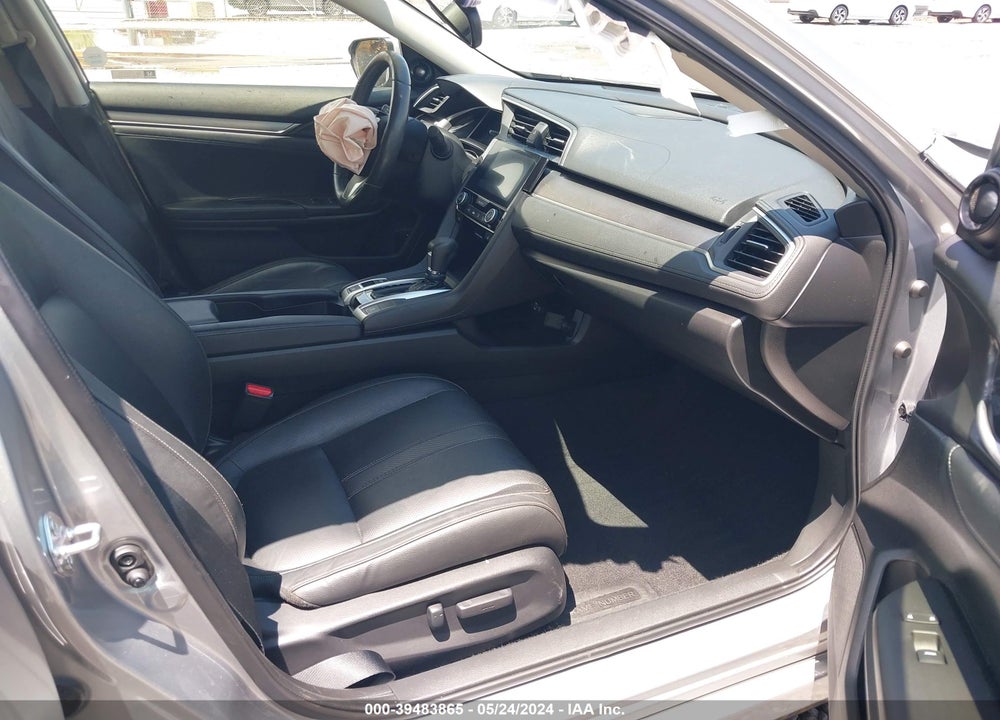 2018 HONDA CIVIC TOURING VIN: JHMFC1F98JX036992