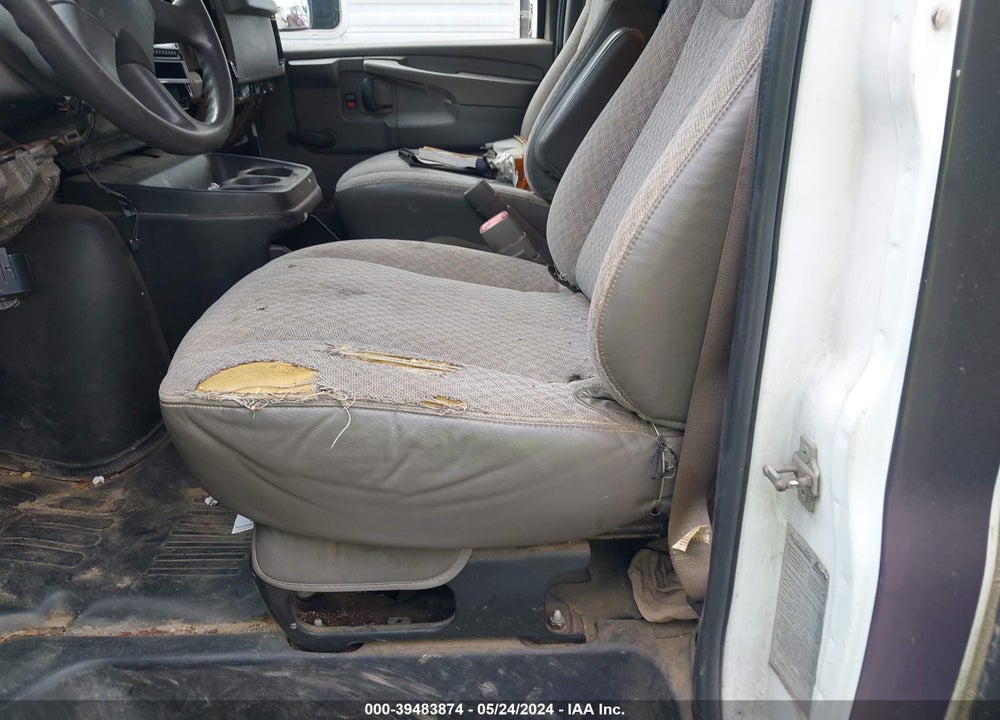 2007 CHEVROLET EXPRESS CUTAWAY WORK VAN VIN: 1GBJG31U071123776
