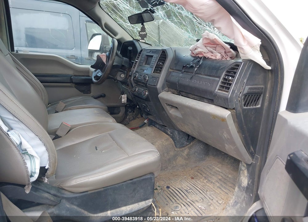 2018 FORD F-350 XL VIN: 1FTRF3B61JEC05680