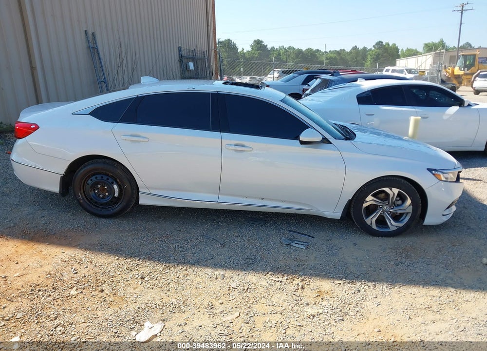 2018 HONDA ACCORD EX VIN: 1HGCV1F48JA057364