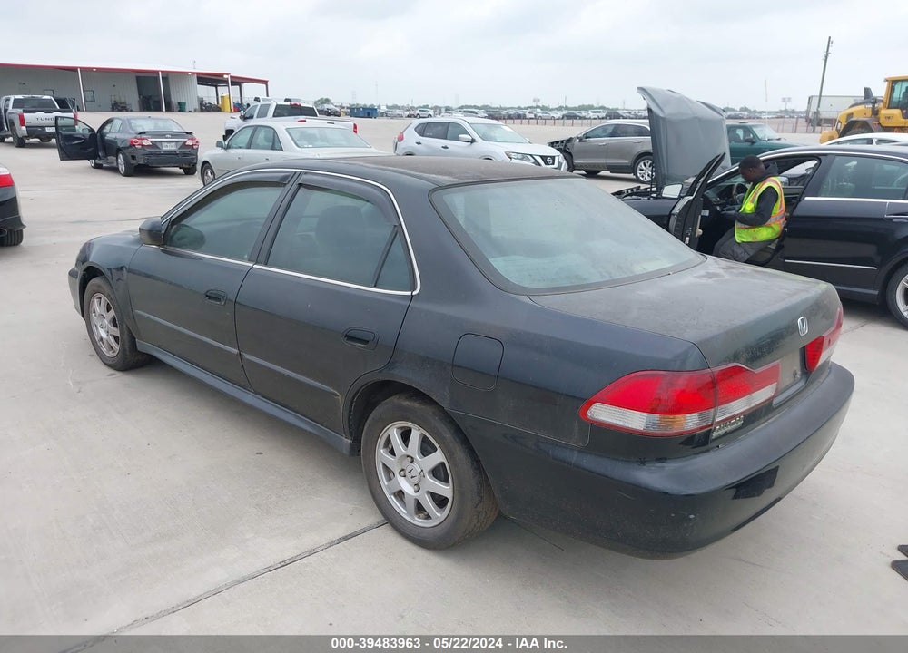 2002 HONDA ACCORD 2.3 SE VIN: JHMCG56712C029310