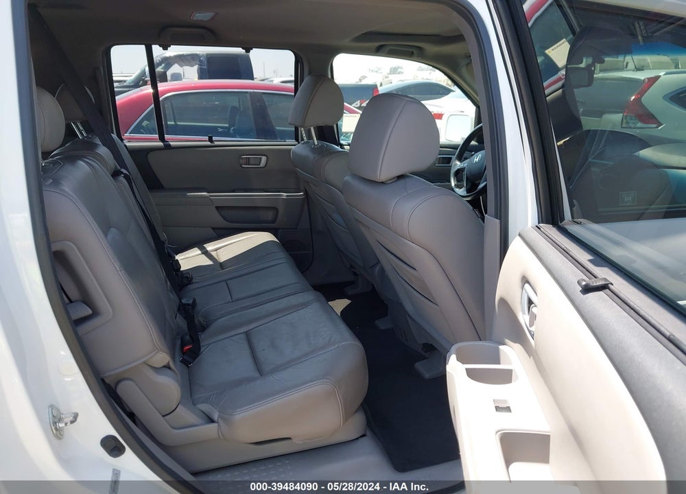 2010 HONDA PILOT TOURING VIN: 5FNYF4H84AB033296