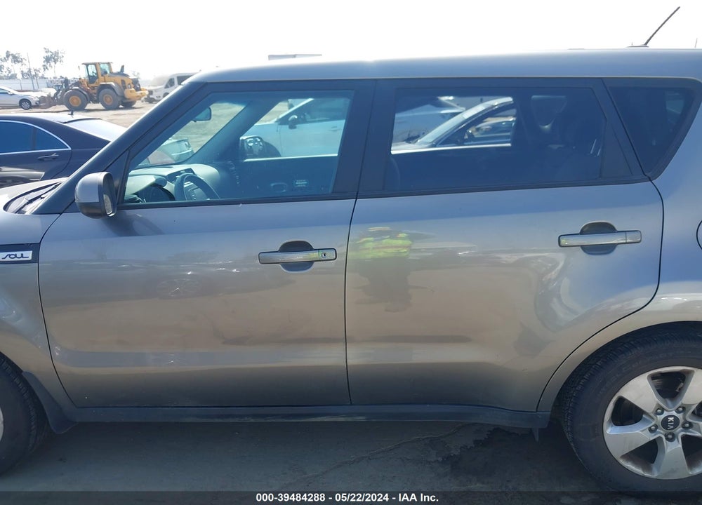 2017 KIA SOUL VIN: KNDJN2A23H7485996