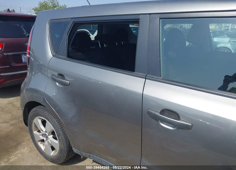 2017 KIA SOUL VIN: KNDJN2A23H7485996