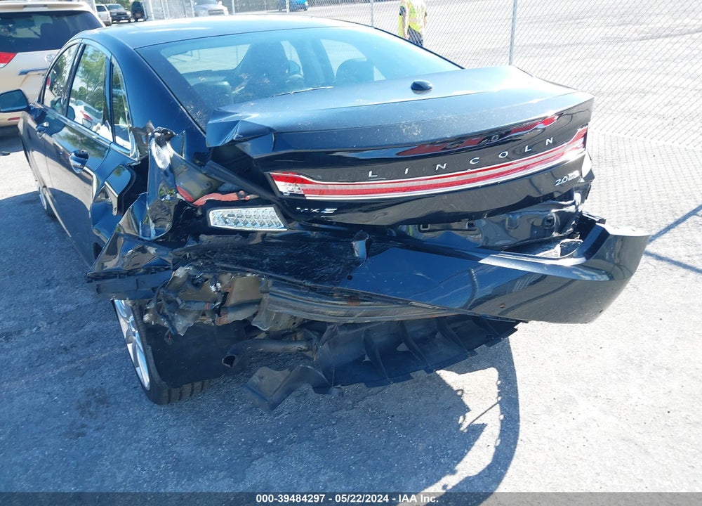 2015 LINCOLN MKZ VIN: 3LN6L2J95FR601872
