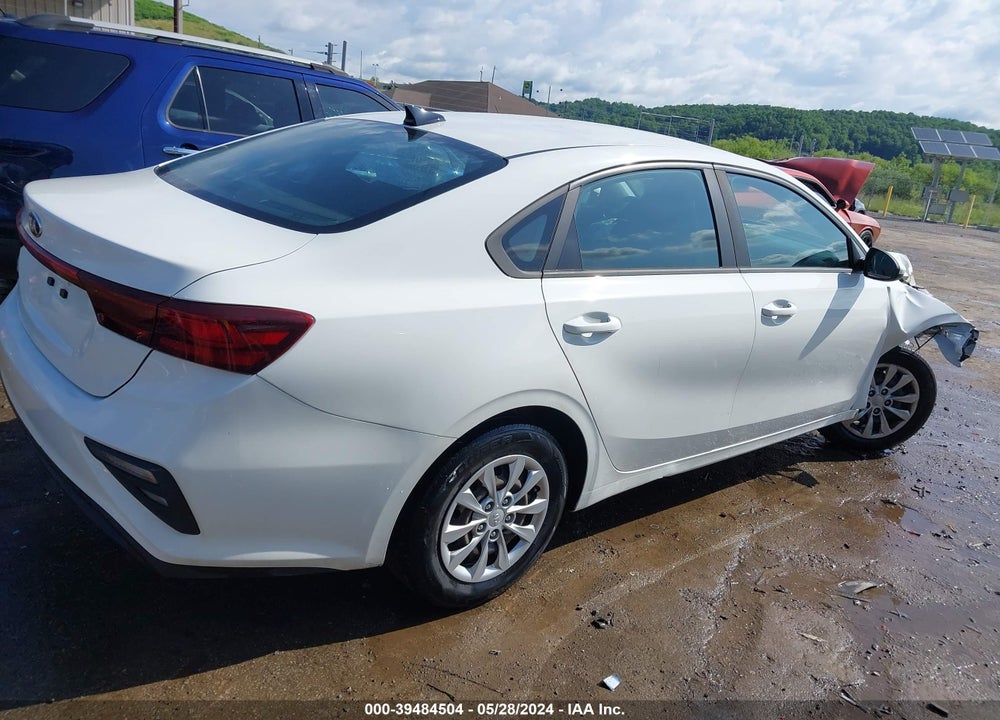 2019 KIA FORTE FE VIN: 3KPF24AD2KE008124
