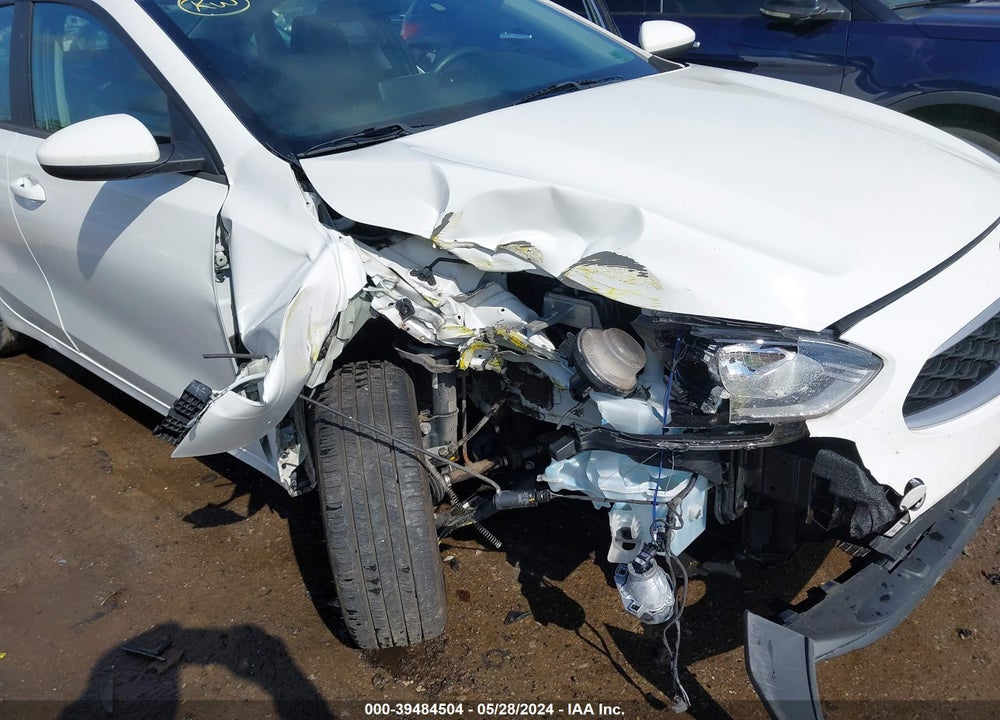2019 KIA FORTE FE VIN: 3KPF24AD2KE008124