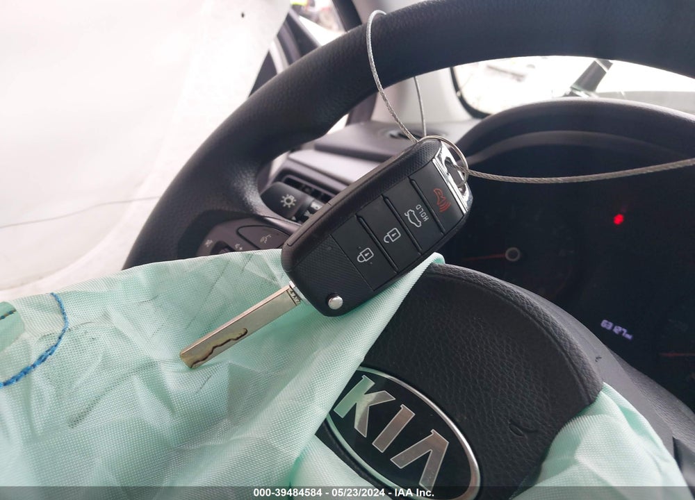 2021 KIA RIO S VIN: 3KPA24AD0ME366447