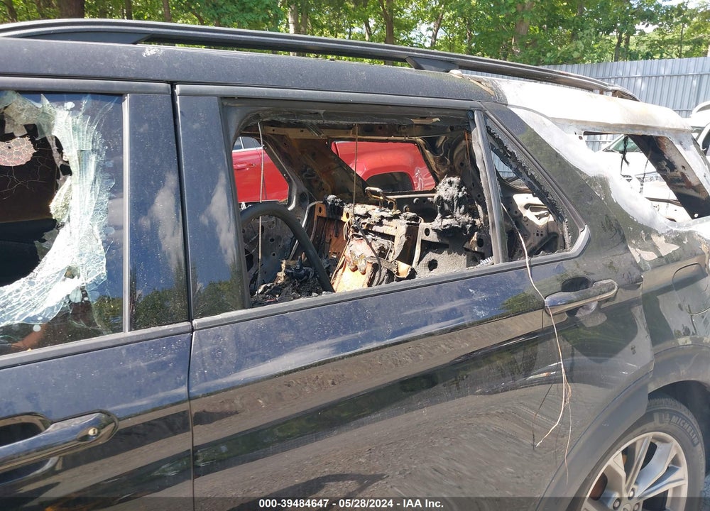 2020 FORD EXPLORER VIN: 1FMSK8DH5LGB65180