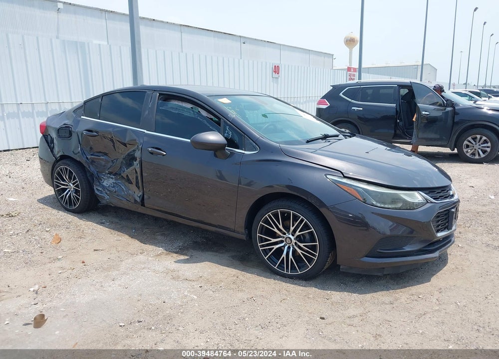 2017 CHEVROLET CRUZE LT AUTO VIN: 1G1BE5SM1H7223117