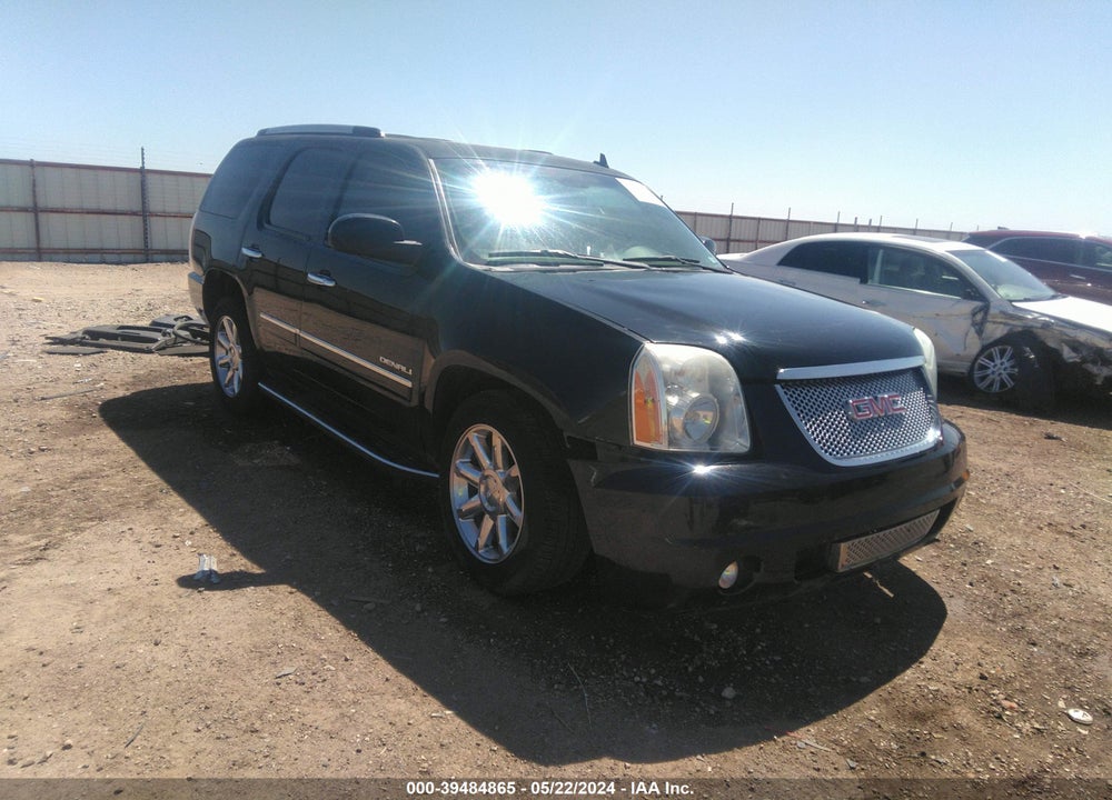 2014 GMC YUKON DENALI VIN: 1GKS2EEF1ER245748