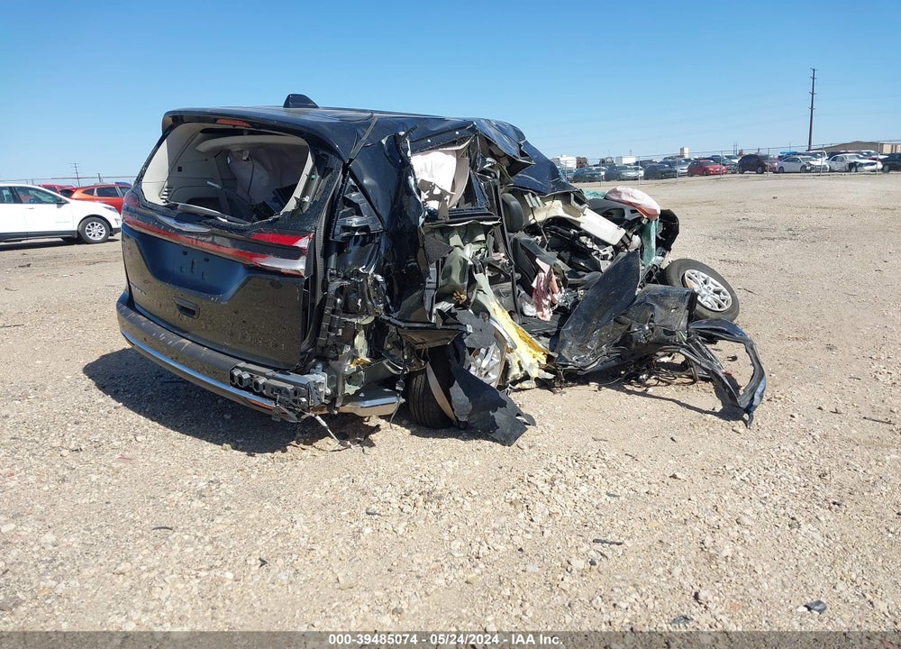 2024 CHRYSLER PACIFICA TOURING L VIN: 2C4RC1BG3RR136396