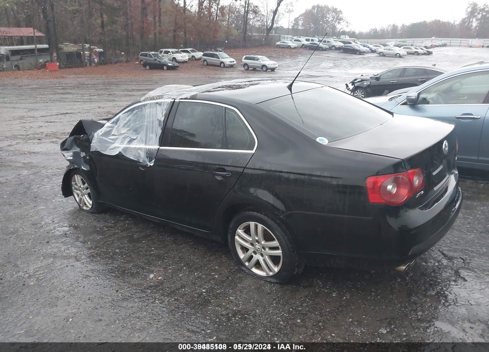 2007 VOLKSWAGEN JETTA VIN: 3VWEF71K57M135234