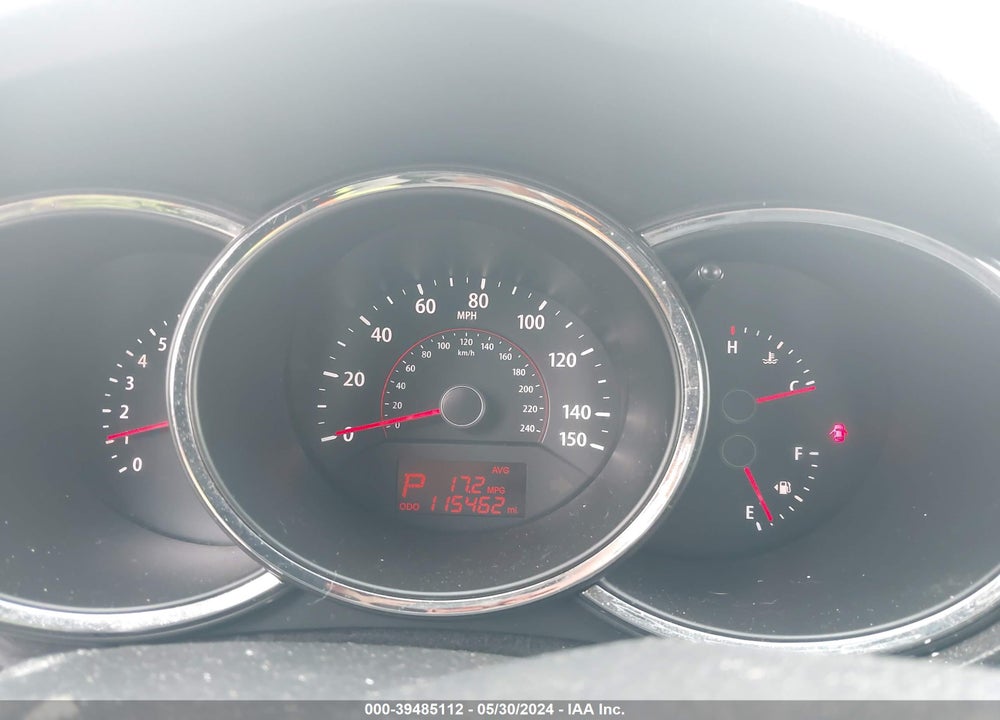 2011 KIA SORENTO EX VIN: 5XYKU4A10BG074818