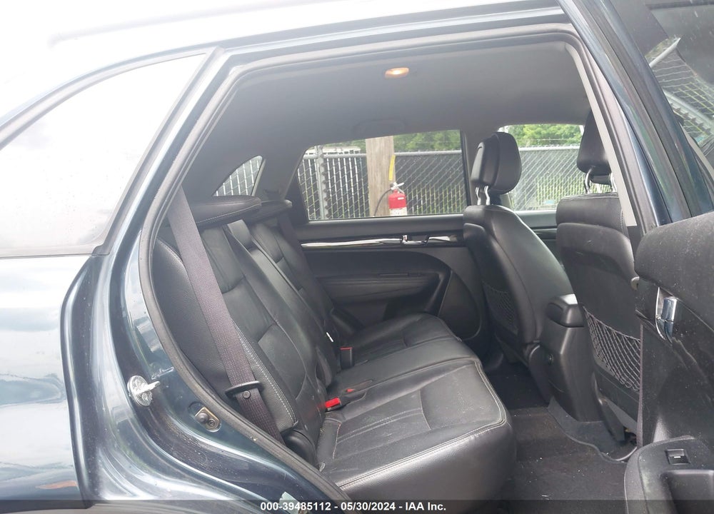 2011 KIA SORENTO EX VIN: 5XYKU4A10BG074818