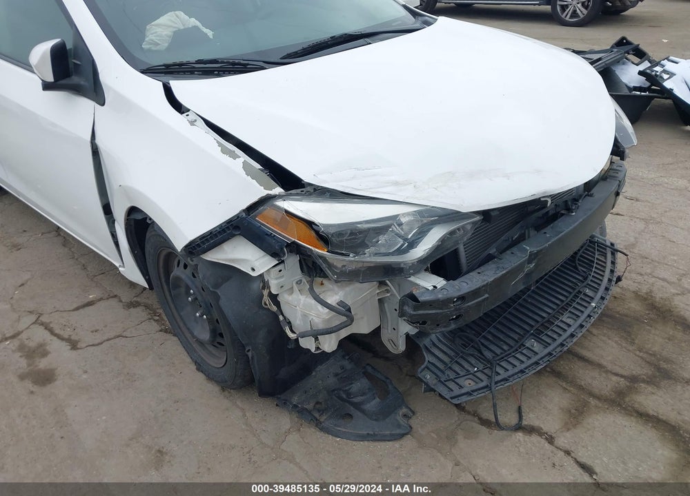 2014 TOYOTA COROLLA LE VIN: 5YFBURHE1EP160144