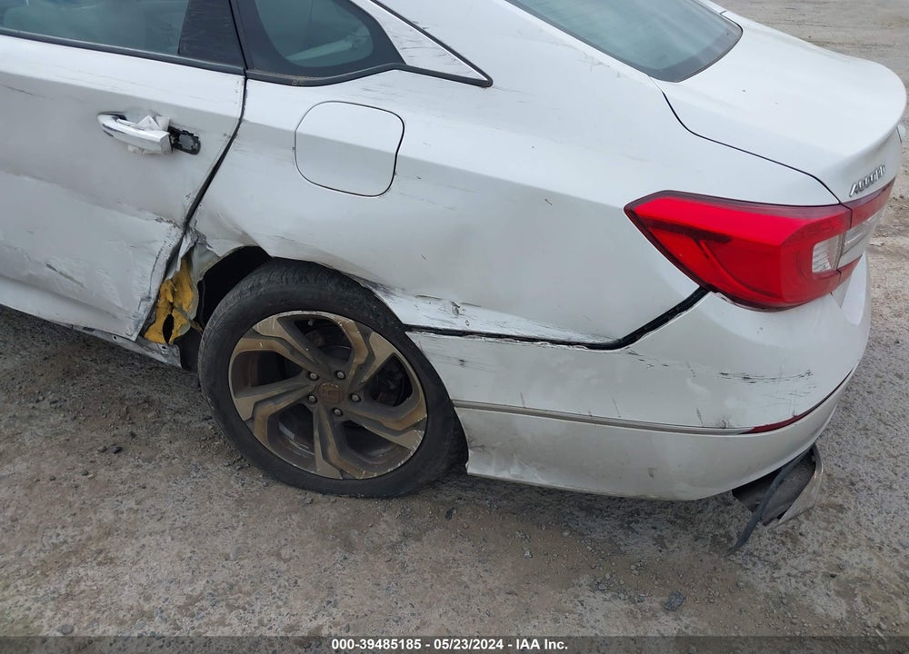 2019 HONDA ACCORD VIN: 1HGCV2F58KA027457