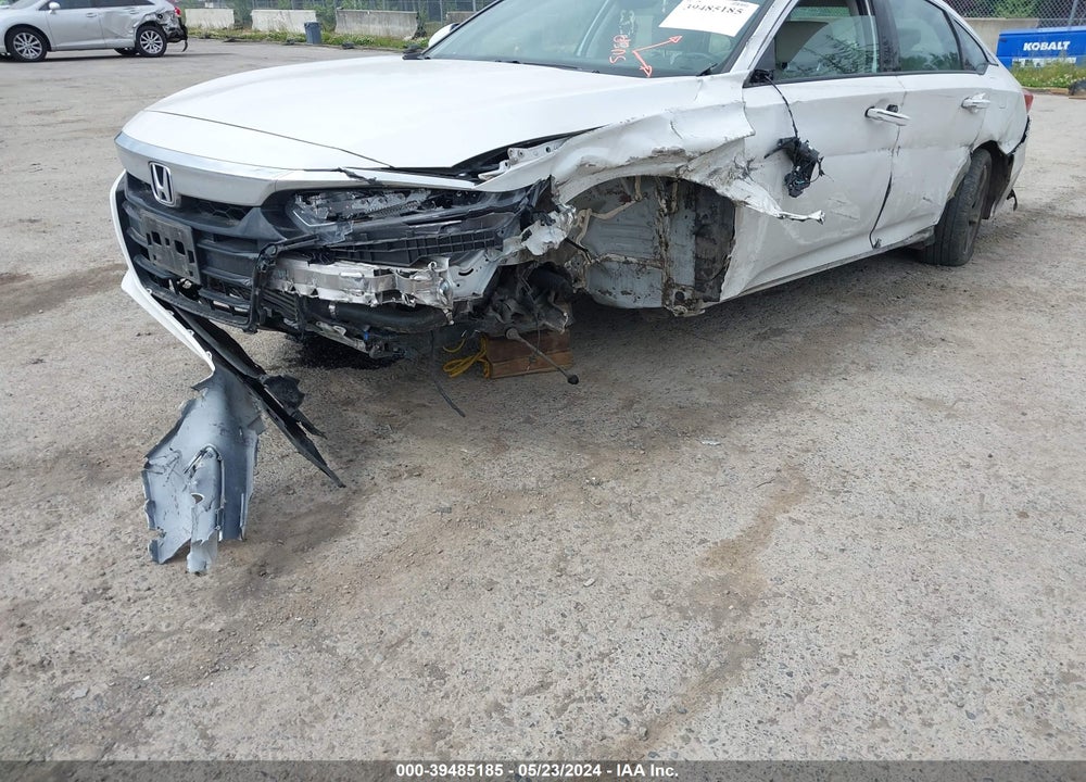 2019 HONDA ACCORD VIN: 1HGCV2F58KA027457