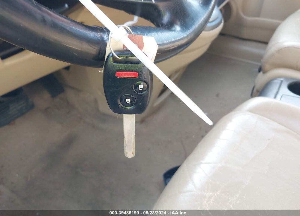 2007 HONDA CR-V EX-L VIN: JHLRE48747C097670